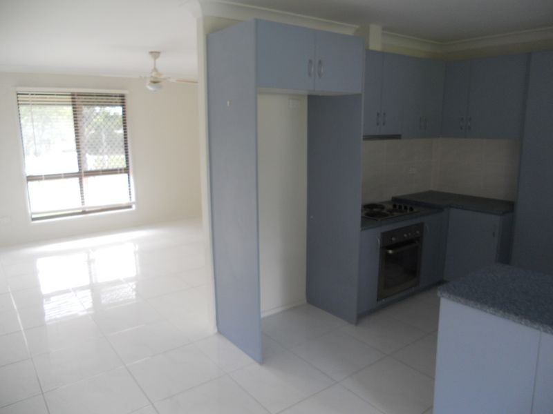 28 Trulson Drive, Crestmead QLD 4132