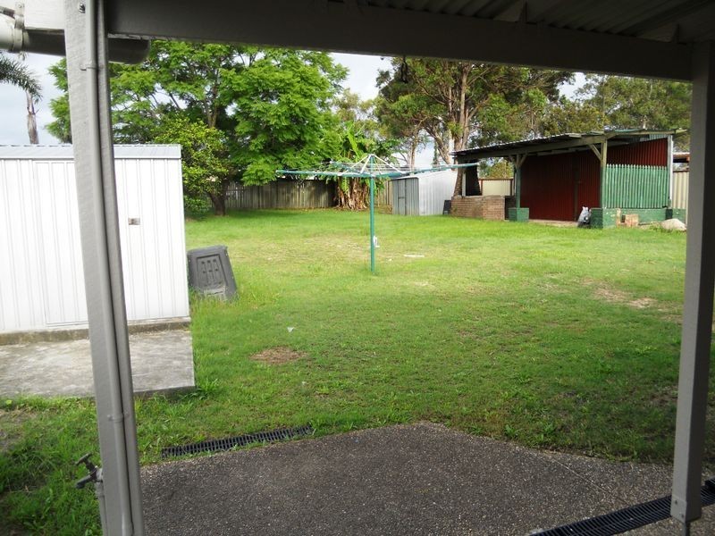 28 Trulson Drive, Crestmead QLD 4132