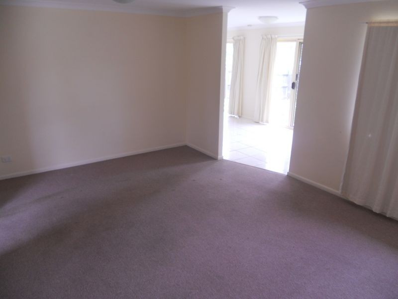 6 Bixby Court, Boronia Heights QLD 4124