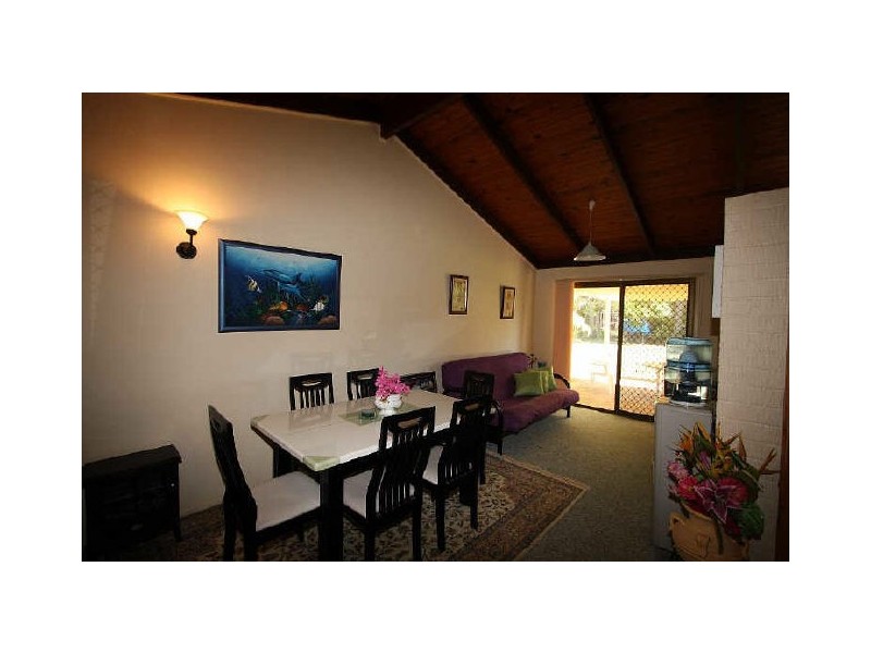 9 Volant Street, Regents Park QLD 4118