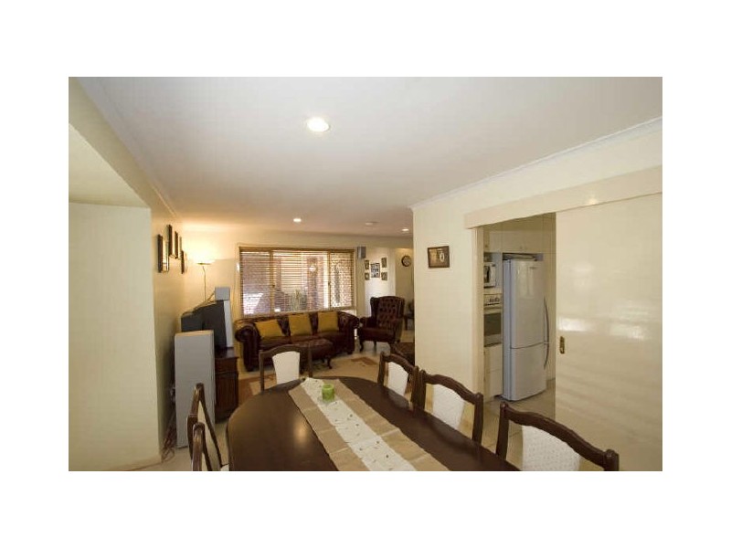 17 Commoron Crescent, Runcorn QLD 4113