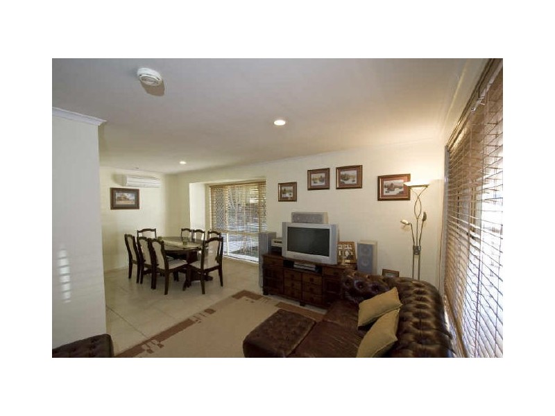 17 Commoron Crescent, Runcorn QLD 4113