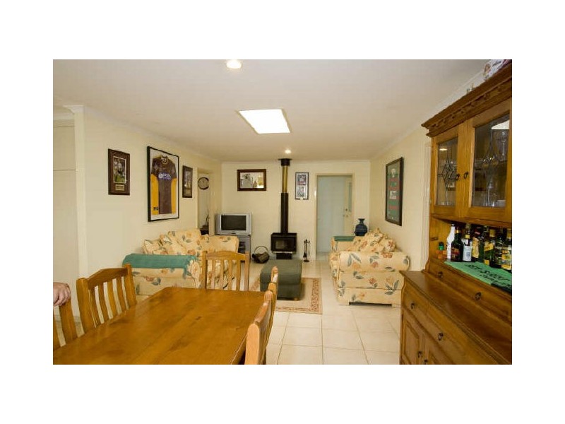 17 Commoron Crescent, Runcorn QLD 4113