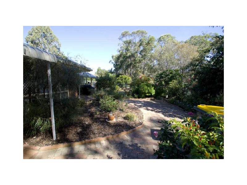 17 Commoron Crescent, Runcorn QLD 4113