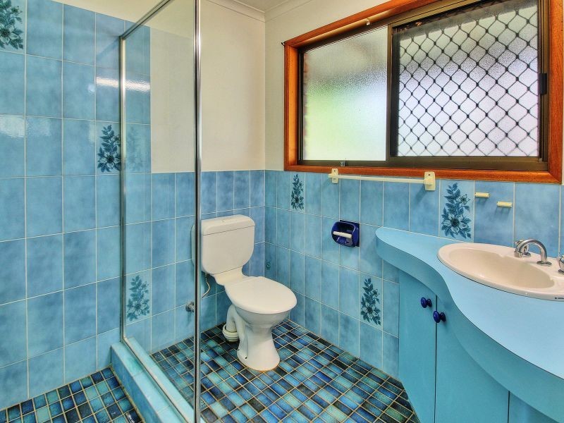 16 Clover Court, Regents Park QLD 4118