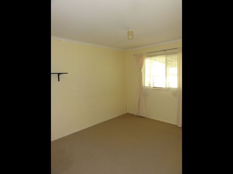 55 Ariel Ave, Kingston QLD 4114