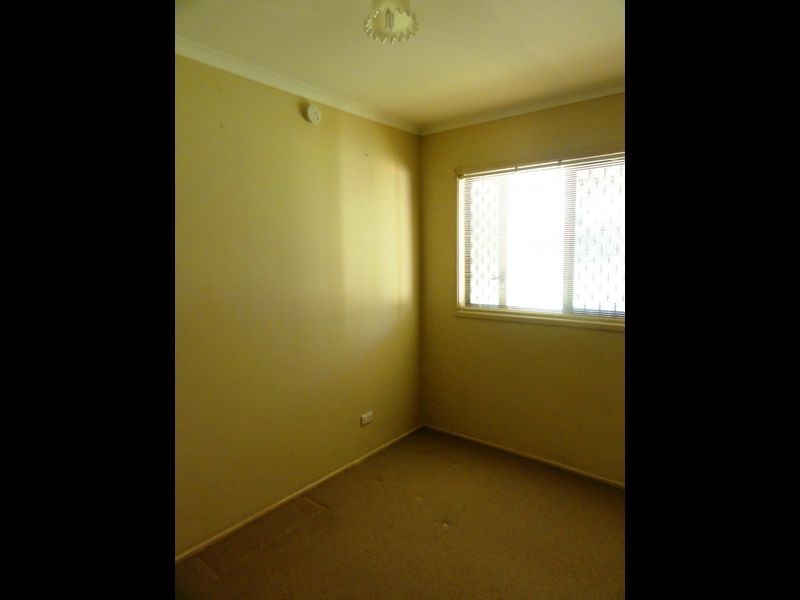 55 Ariel Ave, Kingston QLD 4114