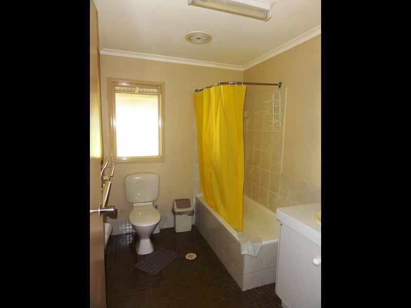 55 Ariel Ave, Kingston QLD 4114