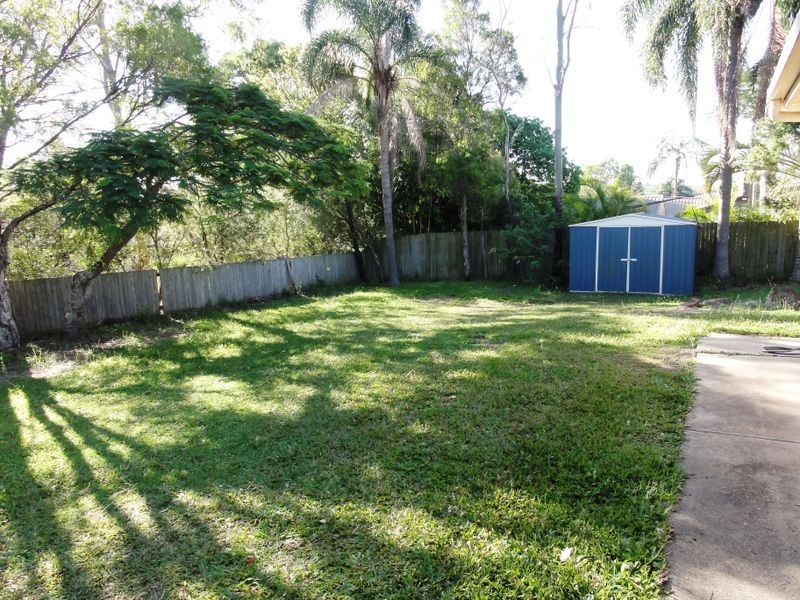 20 Dryade Street, Regents Park QLD 4118