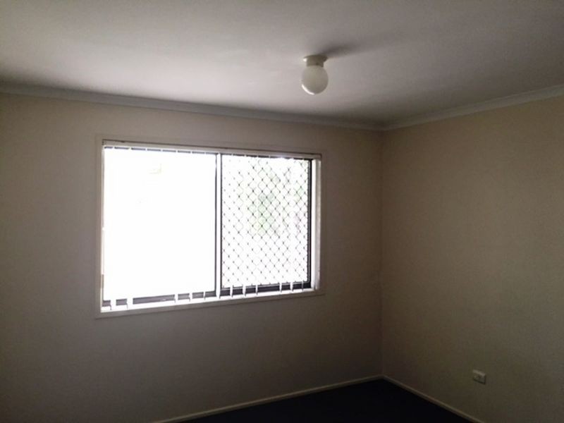 20 Dryade Street, Regents Park QLD 4118
