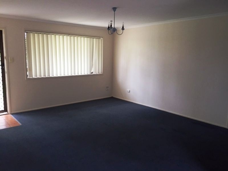 20 Dryade Street, Regents Park QLD 4118