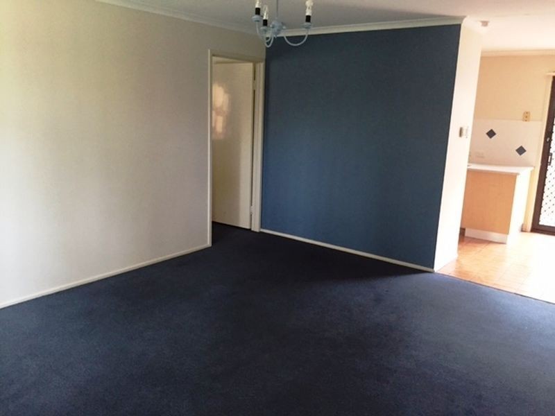 20 Dryade Street, Regents Park QLD 4118