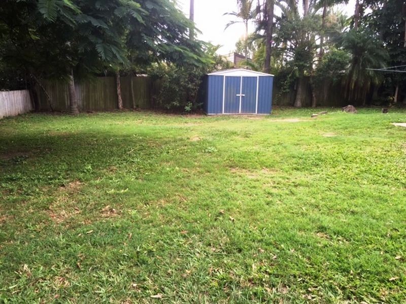 20 Dryade Street, Regents Park QLD 4118