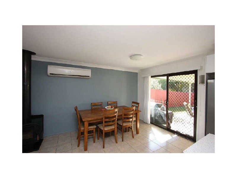 11 Bursaria Street, Crestmead QLD 4132