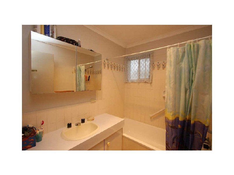 7 Peppermint Street, Crestmead QLD 4132