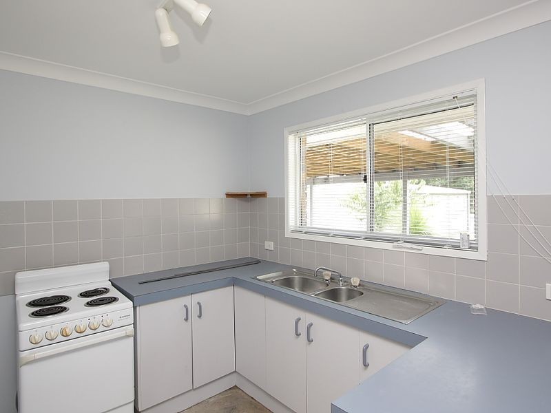 10 Redgum Drive, Regents Park QLD 4118