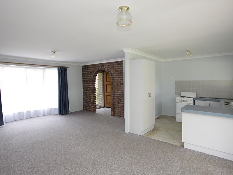 10 Redgum Drive, Regents Park QLD 4118