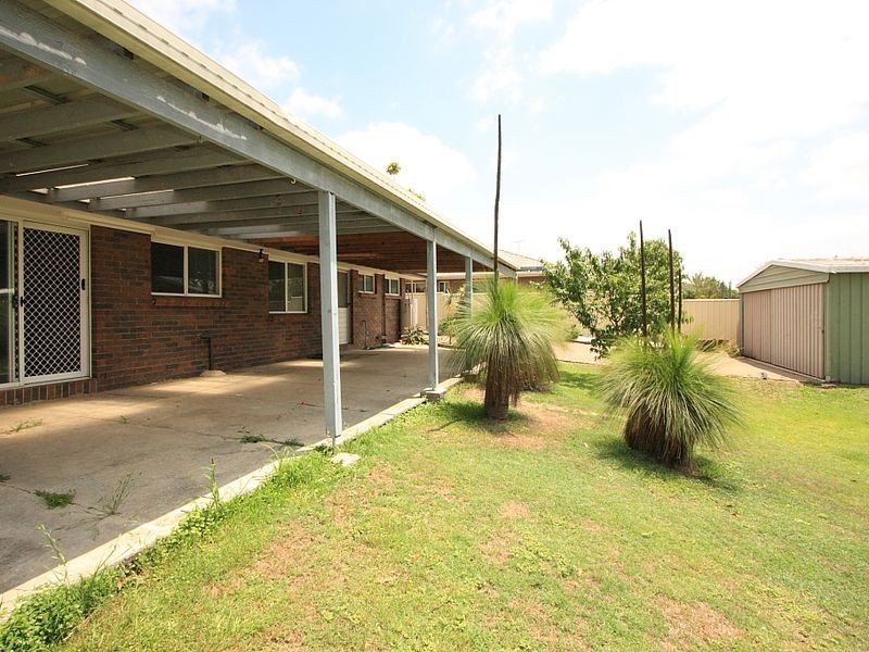 10 Redgum Drive, Regents Park QLD 4118