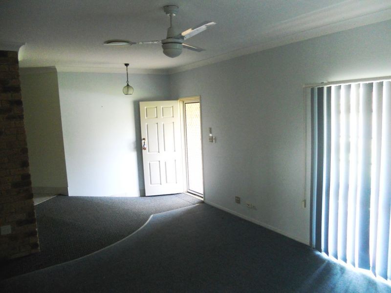 8 Hydrabad Street, Regents Park QLD 4118