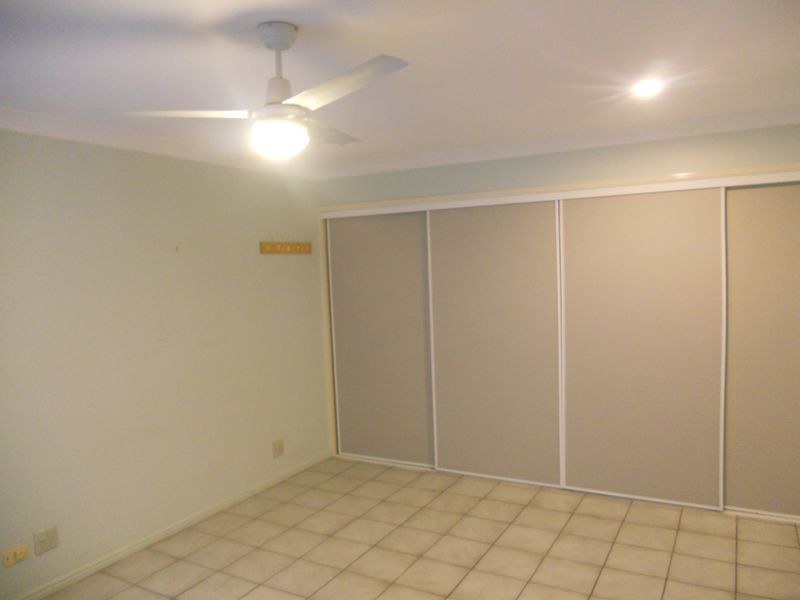 8 Hydrabad Street, Regents Park QLD 4118