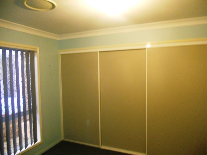 8 Hydrabad Street, Regents Park QLD 4118