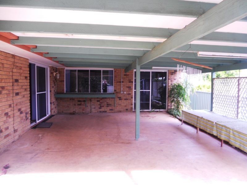 8 Hydrabad Street, Regents Park QLD 4118