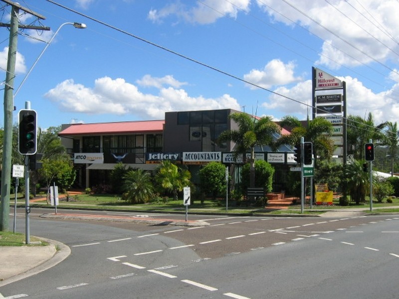 Ground Floor/1 Helen Street, Hillcrest QLD 4118
