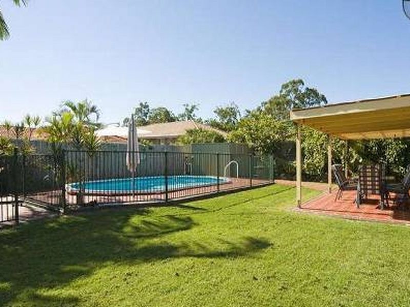 10 Perentie Street, Regents Park QLD 4118
