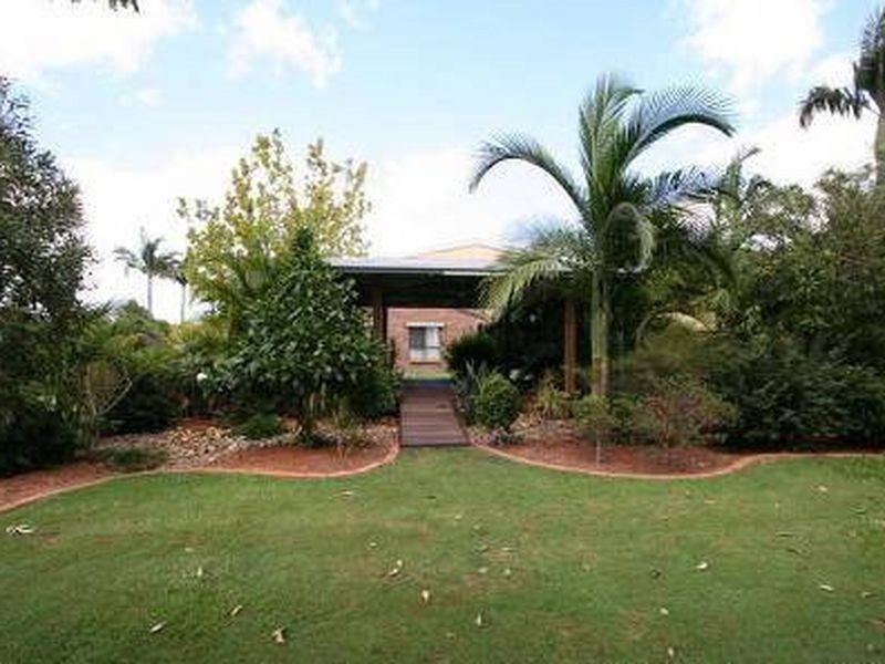 26 Cresthill Avenue, Regents Park QLD 4118