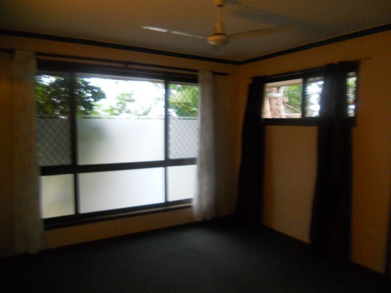 45 Estramina Road, Regents Park QLD 4118