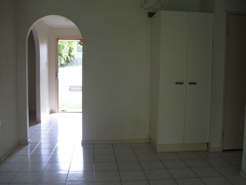 44 Haldham Crescent, Regents Park QLD 4118