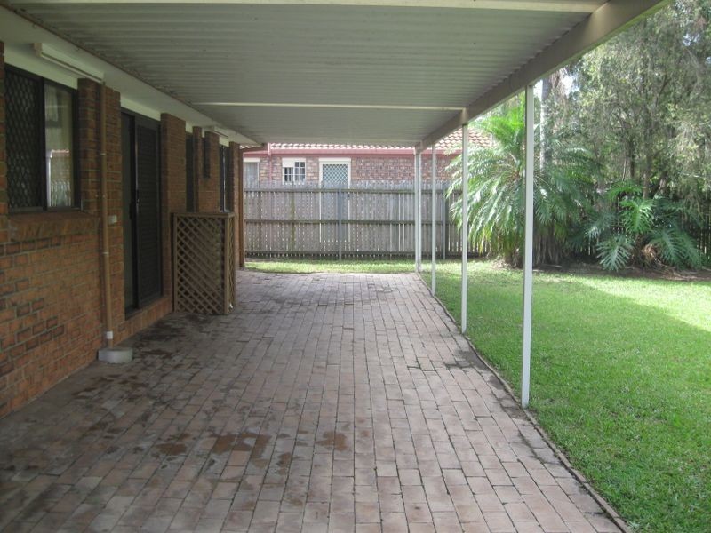 44 Haldham Crescent, Regents Park QLD 4118