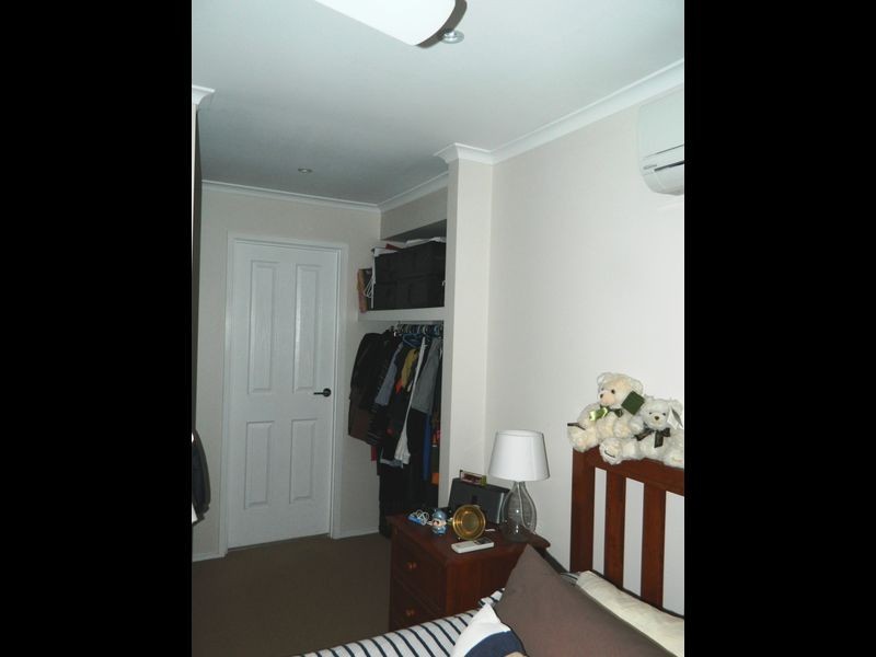 36 Federation Drive, Hillcrest QLD 4118