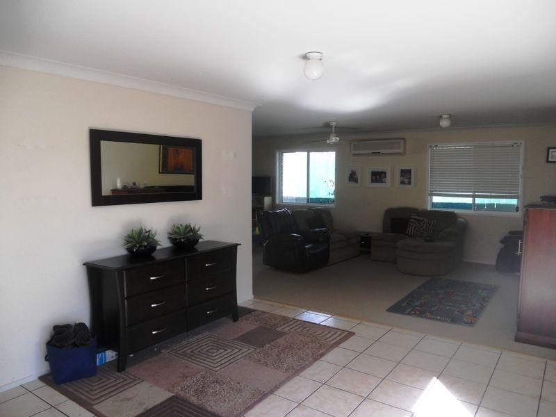 51 Argule Street, Hillcrest QLD 4118