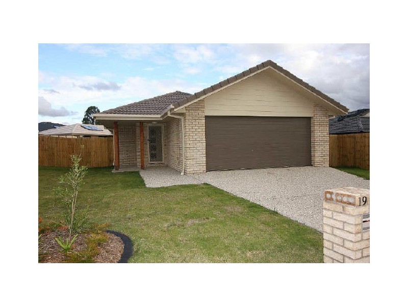 19 Leatrice Street, Marsden QLD 4132