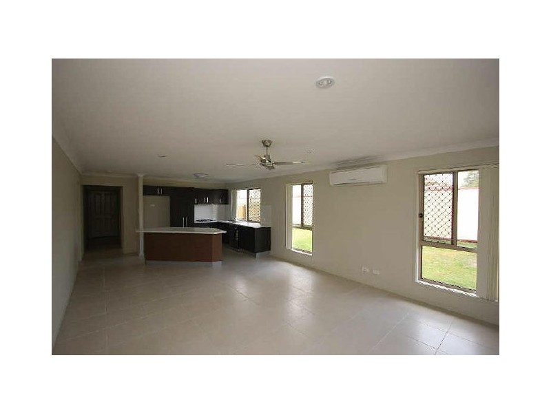 19 Leatrice Street, Marsden QLD 4132