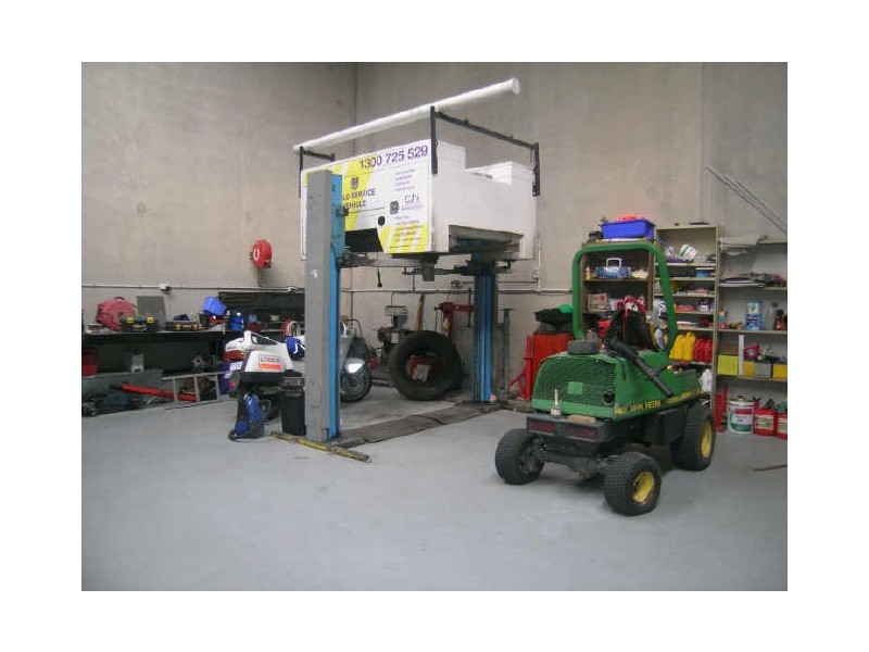 Unit 2/79 Eastern Road, Browns Plains QLD 4118