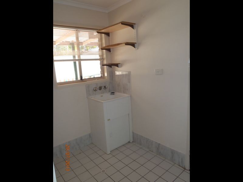 7 Silvertop Street, Hillcrest QLD 4118