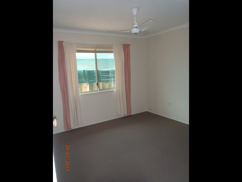 7 Silvertop Street, Hillcrest QLD 4118