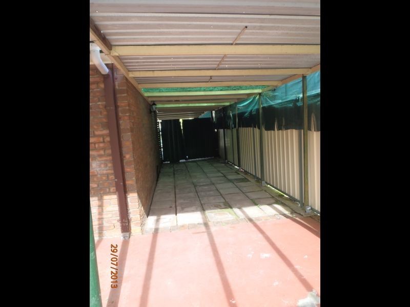 7 Silvertop Street, Hillcrest QLD 4118