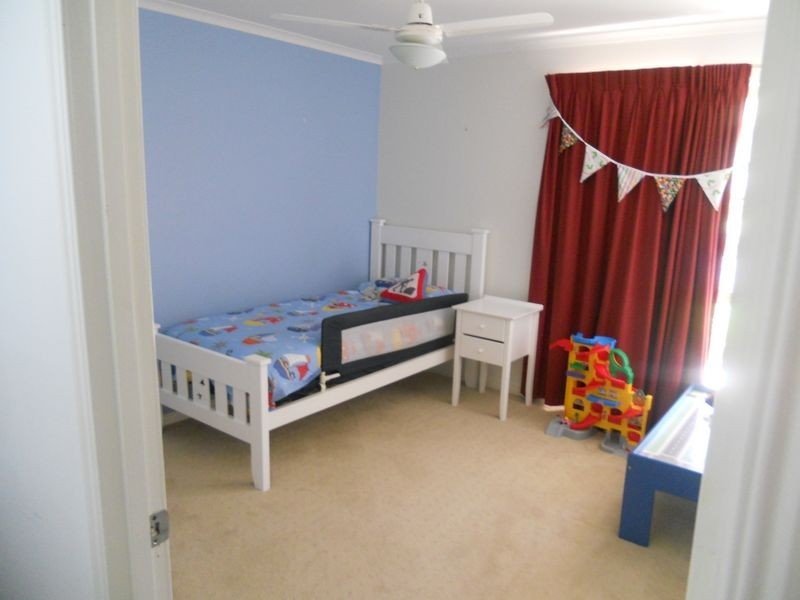 7 -11 Daniel Court, Greenbank QLD 4124