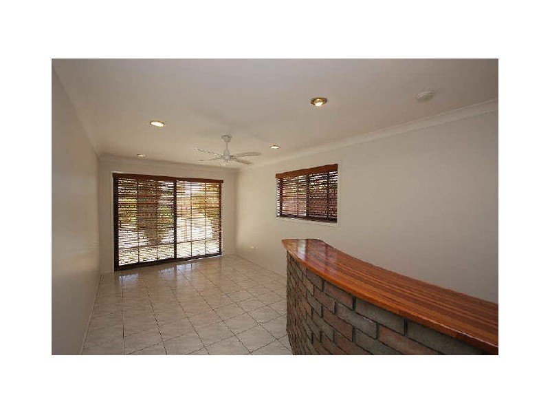 7 Corsloot Street, Regents Park QLD 4118