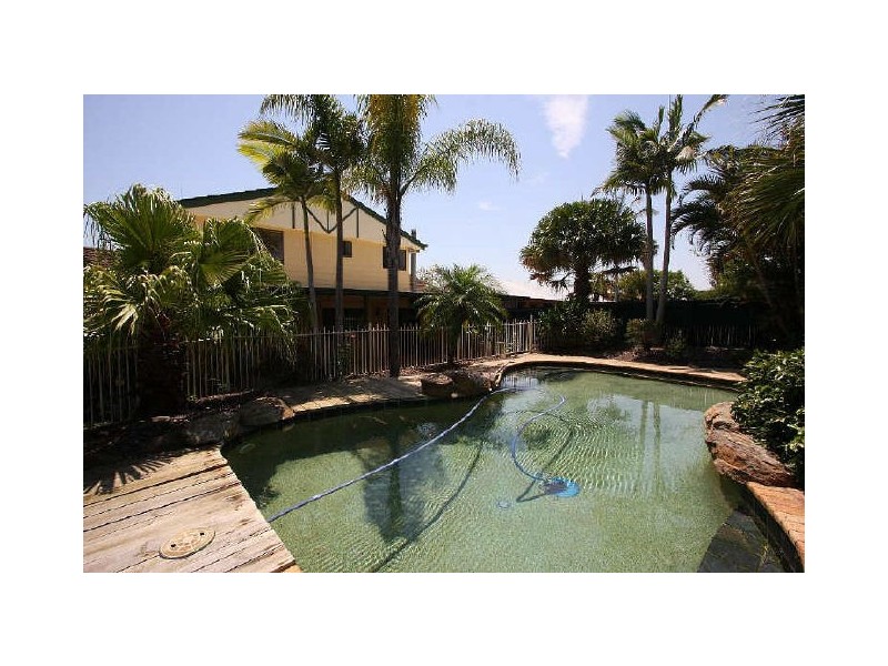 7 Corsloot Street, Regents Park QLD 4118
