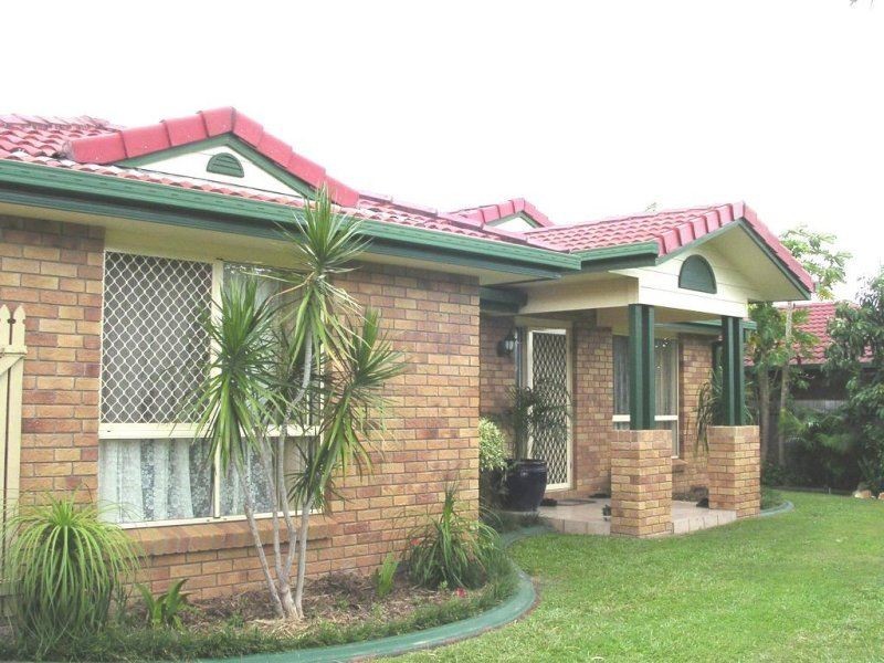 85 Federation Drive, Hillcrest QLD 4118