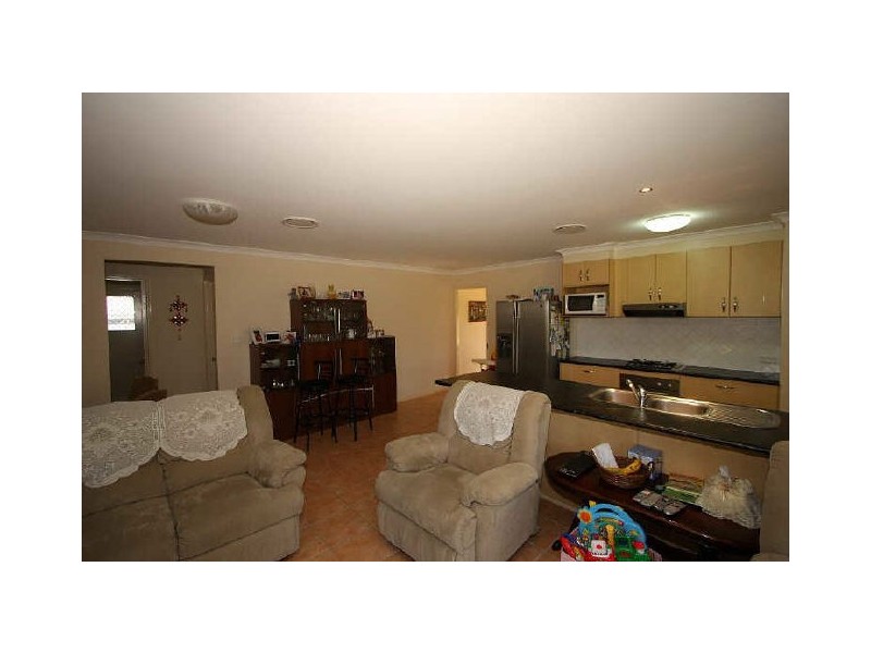 18 Zac Street, Marsden QLD 4132