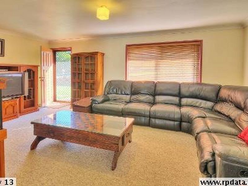 3 Bonhill Court, Hillcrest QLD 4118