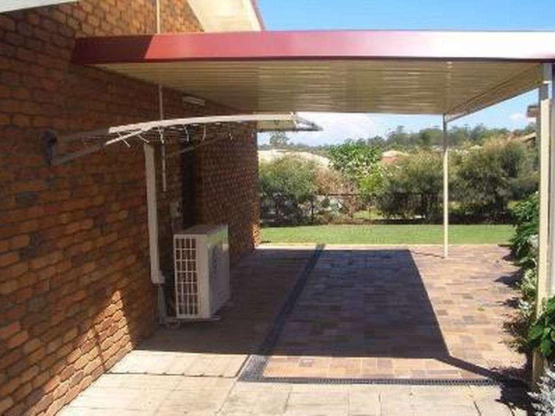 7-9 Resi Drive, Regents Park QLD 4118