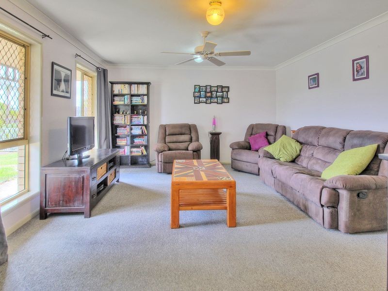 59 Mortlake  Crescent, Boronia Heights QLD 4124