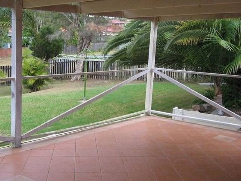 37 Dracon Street, Regents Park QLD 4118
