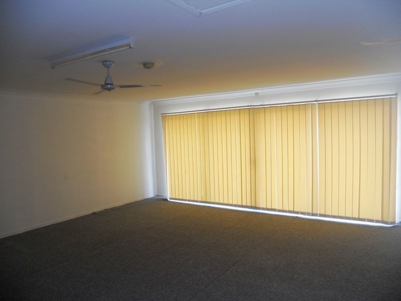54 Lockyer Place, Crestmead QLD 4132